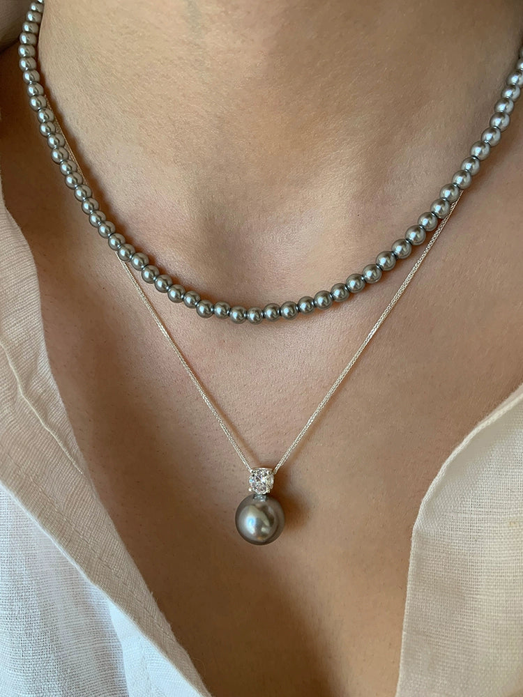 Single Pearl Charm Necklace